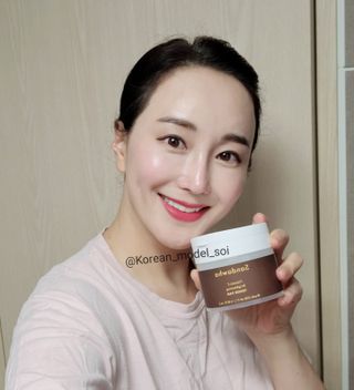 산다화 비타민씨 화이트닝 토너 패드 — 5점을 준 리뷰어가 2023년 5월 올린 사용 사진