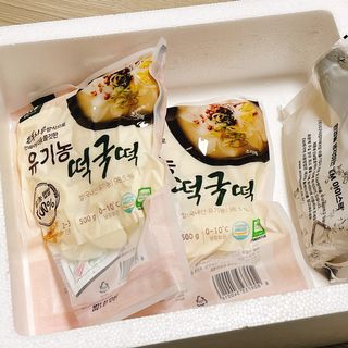[달리살다] 전통 시루 방식으로 더욱 쫄깃한, 떡찌니의 유기농 떡국떡 — 4.5점을 준 리뷰어가 2021년 2월 올린 사용 사진