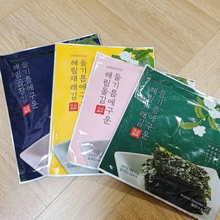 [해림맛김] 들기름에 구운 바삭바삭 김 4종 세트 + 1종 랜덤발송 총5개입 — 5점을 준 리뷰어가 2021년 2월 올린 사용 사진