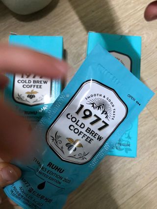 여우두마리 1977 콜드브루 스틱 더치커피 루후 커피팩토리 — 5점을 준 리뷰어가 2021년 2월 올린 사용 사진