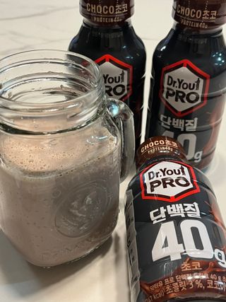 닥터유 프로 단백질 드링크 40g 초코 닥터유 프로 단백질드링크 40g 초코 — 5점을 준 리뷰어가 2024년 8월 올린 사용 사진