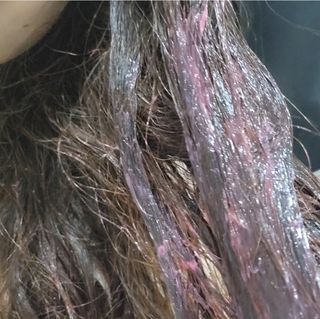[유니프] 헤어 샤이니 핑크 컬러 트리트먼트 500g — 3점을 준 리뷰어가 2024년 1월 올린 사용 사진