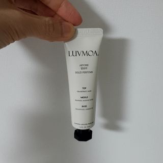 러브모아 향수 고체향수 승무원 고체향수 바르는 향수 니치향수 도손 우드세이지 앤 씨솔트 — 3점을 준 리뷰어가 2022년 11월 올린 사용 사진