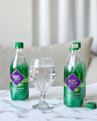 몽베스트 Montbest with Sparkling water Lime20병 — 5점을 준 리뷰어가 2022년 10월 올린 사용 사진