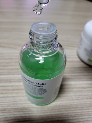 [녹산] 그린 솔루션 멀티 수분 앰플 + 그린 솔루션 멀티 수분크림 — 5점을 준 리뷰어가 2022년 11월 올린 사용 사진