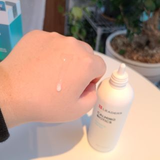 리더스코스메틱 리더스 카밍 바이오틱스 에센스 워터 — 5점을 준 리뷰어가 2021년 1월 올린 사용 사진