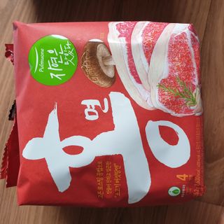 [풀무원] 자연은맛있다 정면, 백면, 홍면  세트 — 5점을 준 리뷰어가 2021년 4월 올린 사용 사진