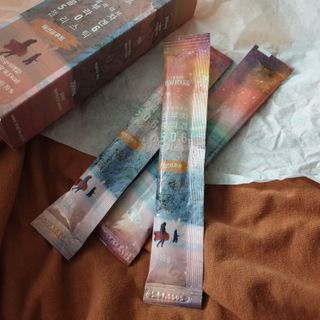 엘리샤코이 아임얼라이브 콤부차 콜라겐 506 스틱젤리 패션프루트 — 5점을 준 리뷰어가 2021년 6월 올린 사용 사진