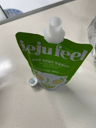 JEJUFEEL 풋풋한 제주담은 청귤에이드 — 5점을 준 리뷰어가 2022년 9월 올린 사용 사진