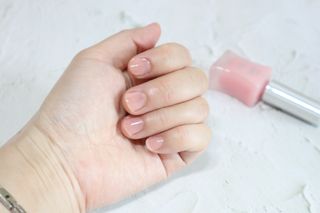 젤리핏 피치리페어 10ml 피치 컬러영양제 효과있는 손톱강화제 — 5점을 준 리뷰어가 2022년 7월 올린 사용 사진