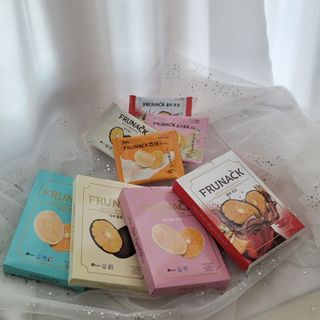 프루낵 제주감귤 초코5봉입 4종(화이트초코,다크초코,요구르트초코,콜라초코)  24g(4.8*5봉입) — 5점을 준 리뷰어가 2022년 11월 올린 사용 사진