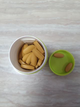Swisse 스위스 고함량 밀크씨슬 35,000mg 60정 — 5점을 준 리뷰어가 2021년 11월 올린 사용 사진