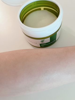 랑벨 랑바이오 블랙 시카 퀵 패드 100매 (3초 쿨링/3분 흡수, 블랙비 프로폴리스/시카 4종 함유, 대용량) — 5점을 준 리뷰어가 2022년 7월 올린 사용 사진