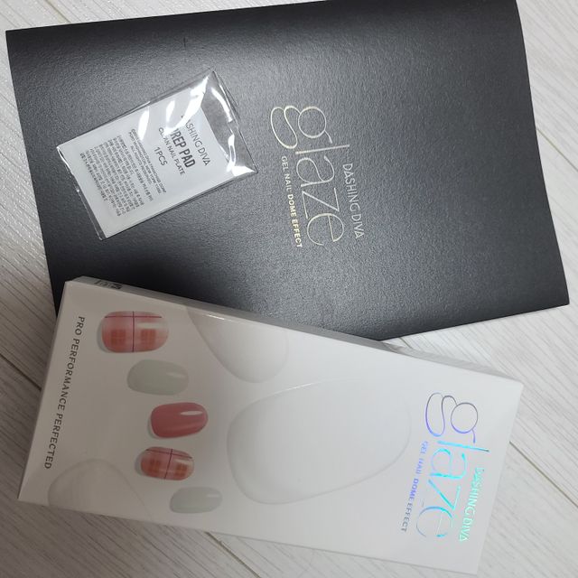 데싱디바 글레이즈 젤네일 네온체크 네일_4종 중 택 1 리뷰 사진