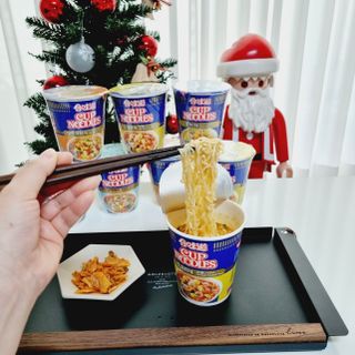 NISSIN 닛신 컵누들  4종 - 씨푸드오리지날, 씨푸드 스파이시, 씨푸드 커리, 씨푸드 XO소스 — 4점을 준 리뷰어가 2021년 12월 올린 사용 사진