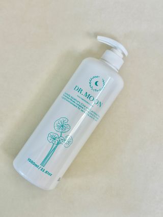 [닥터문] 센텔라 시카케어 화이트머스크 바디워시 1000ml — 5점을 준 리뷰어가 2023년 6월 올린 사용 사진