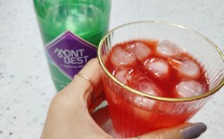몽베스트 Montbest with Sparkling water Plain 20병 — 5점을 준 리뷰어가 2021년 11월 올린 사용 사진