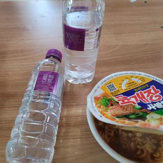 몽베스트 [MONTBEST]위드어스 500mL 20병 — 5점을 준 리뷰어가 2024년 3월 올린 사용 사진