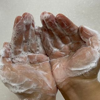 [갸스비] 지성 남성을 위한 포어케어 클렌징폼 — 4점을 준 리뷰어가 2021년 8월 올린 사용 사진