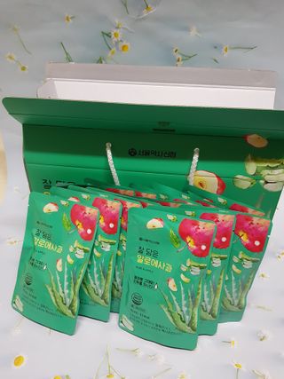 서울약사신협 잘 담은 알로애사과_70ml x 30포 — 5점을 준 리뷰어가 2021년 10월 올린 사용 사진