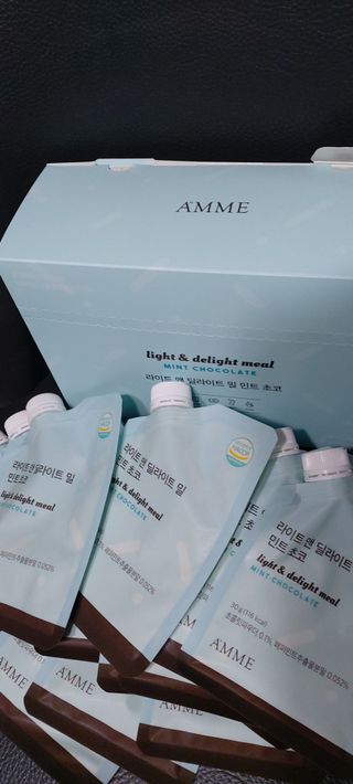 아므_이너뷰티 라이트 앤 딜라이트 밀 민트 초코 — 5점을 준 리뷰어가 2021년 8월 올린 사용 사진