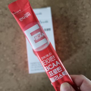 인디닥터 면역 생생 핑크 이뮨 젤리 + 타이탄 BCAA 프로틴 젤리스틱 — 4.5점을 준 리뷰어가 2022년 3월 올린 사용 사진