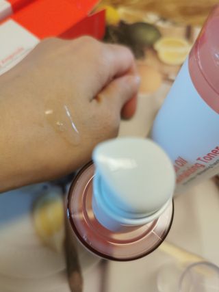 아이앤립 / EYENLIP 아이앤립 연어오일 리바이탈라이징 토너+앰플+크림 3종 세트 — 5점을 준 리뷰어가 2021년 5월 올린 사용 사진