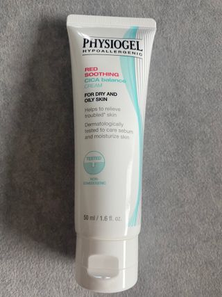 피지오겔 레드수딩 시카밸런스 크림 50ml — 5점을 준 리뷰어가 2022년 4월 올린 사용 사진