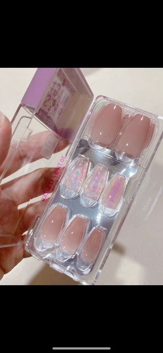 데싱디바 매직프레스 가을매니 코핀 5종 중 택1 — 5점을 준 리뷰어가 2021년 12월 올린 사용 사진