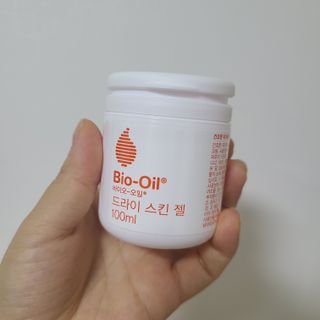 바이오오일 [바이오-오일] 드라이 스킨 젤 100ml — 5점을 준 리뷰어가 2021년 8월 올린 사용 사진