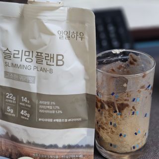 일일하우 슬리밍 플랜B 고소한 귀리맛, 진한 카카오맛 (체중조절식) — 4.5점을 준 리뷰어가 2023년 7월 올린 사용 사진