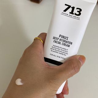 [세븐원쓰리 713] 내 본연의 피부회복 피누스 소나무보습크림 — 5점을 준 리뷰어가 2021년 10월 올린 사용 사진