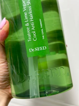 닥터시드 티트리 앤 라임 비건 지성케어 쿨 탈모 샴푸 (1000ml) — 5점을 준 리뷰어가 2024년 4월 올린 사용 사진