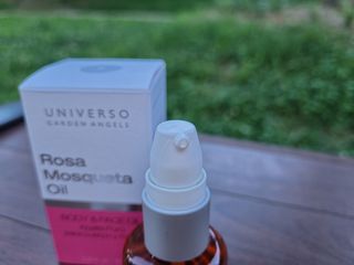 유니베르소 로즈힙 오일 15ml — 5점을 준 리뷰어가 2021년 7월 올린 사용 사진