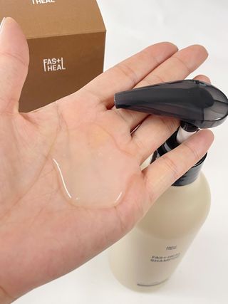 패스트힐(fast heal) 패스트힐 탈모증상완화샴푸 470ml — 5점을 준 리뷰어가 2023년 9월 올린 사용 사진