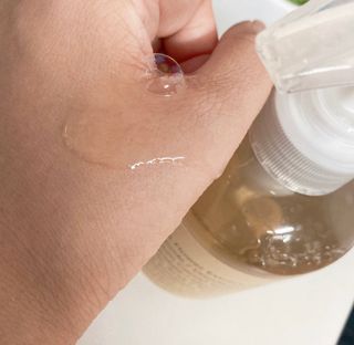 빅그린 안티 헤어로스 탈모 카렌듈라 바이옴 샴푸 500ml (지성두피용) — 4점을 준 리뷰어가 2022년 8월 올린 사용 사진