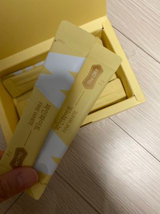 디오르 파인화이트 — 4.5점을 준 리뷰어가 2022년 1월 올린 사용 사진