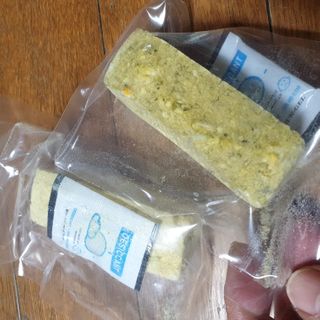 베이컨박스 [BACON] 강아지 수제간식 간편 동결건조 스튜 2종 - 황태, 초록 홍합 — 5점을 준 리뷰어가 2020년 12월 올린 사용 사진
