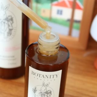 보타니티 [홍]조[진]정[결]케어 플라본 부스터 210ml / 플라본 세럼 50ml — 4점을 준 리뷰어가 2022년 7월 올린 사용 사진