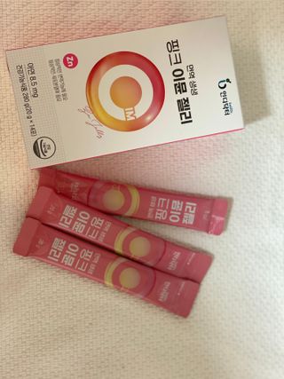 인디닥터 면역 생생 핑크 이뮨 젤리 + 타이탄 BCAA 프로틴 젤리스틱 — 5점을 준 리뷰어가 2022년 5월 올린 사용 사진