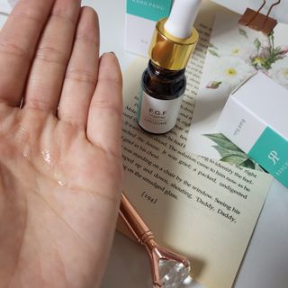 랑팡 EGF+FGF 10ppm 리포좀 앰플 원액 10ml — 5점을 준 리뷰어가 2021년 11월 올린 사용 사진