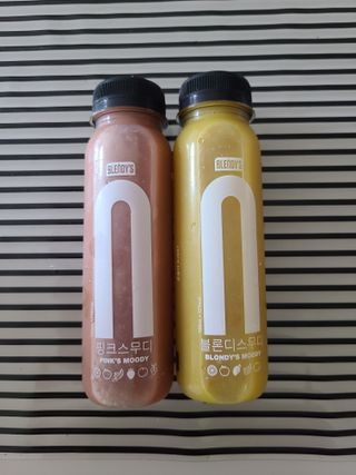 BLENDY'S 핑크 스무디+블론디 스무디 — 5점을 준 리뷰어가 2021년 9월 올린 사용 사진