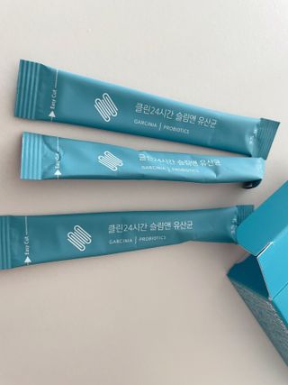 클린24시간 슬림앤유산균 1박스 (3.5g X 15포) — 2.5점을 준 리뷰어가 2023년 1월 올린 사용 사진
