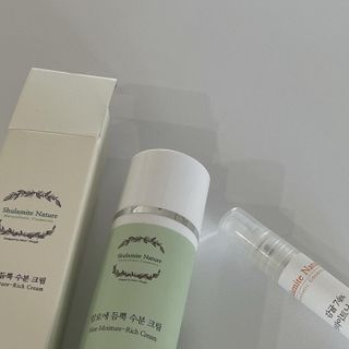 술람미네이처 자연주의 화장품ㅣ속보습 충전 + 민감/트러블 피부 진정 - 알로에 듬뿍 수분 크림 50ml — 5점을 준 리뷰어가 2022년 6월 올린 사용 사진