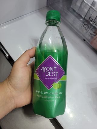 몽베스트 Montbest with Sparkling water Lime20병 — 5점을 준 리뷰어가 2021년 10월 올린 사용 사진