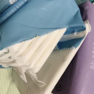 블루블루 유기농 순면 커버 생리대 — 3.5점을 준 리뷰어가 2021년 2월 올린 사용 사진
