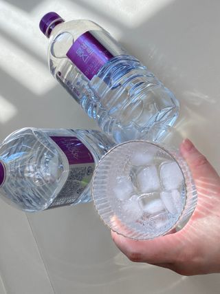 몽베스트 MONTBEST 1L 12입 — 3.5점을 준 리뷰어가 2022년 2월 올린 사용 사진