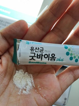 프리마인 유산균 국가지정연구소 선정, 살아있는 생유산균 200억 마리의 힘. 유산균n굿바이옴플러스 — 5점을 준 리뷰어가 2021년 9월 올린 사용 사진