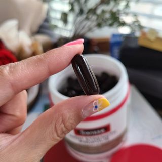 Swisse 스위스 고함량 프로폴리스 2,000mg 210정 — 5점을 준 리뷰어가 2021년 5월 올린 사용 사진