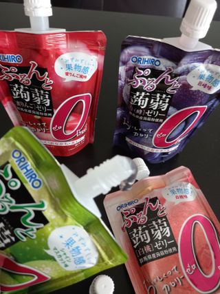 ORIHIRO 오리히로 곤약젤리 제로칼로리 130g 4종 4팩(맛별로 1팩씩) — 5점을 준 리뷰어가 2023년 3월 올린 사용 사진